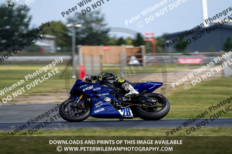 enduro digital images;event digital images;eventdigitalimages;no limits trackdays;peter wileman photography;racing digital images;snetterton;snetterton no limits trackday;snetterton photographs;snetterton trackday photographs;trackday digital images;trackday photos